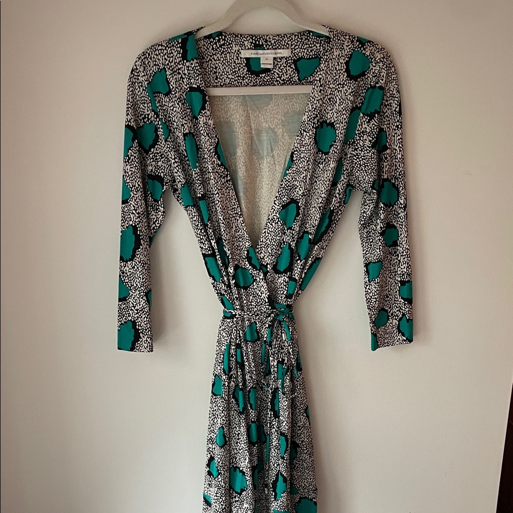 Diane Von Furstenberg Teal and Black Long Sleeve Dress